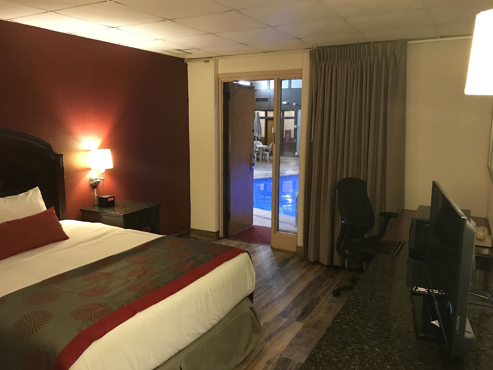 รามาดา บาย วินด์แฮม แอลเบิร์ต ลี Hotel อัลเบิร์ต ลีย์ ภายนอก รูปภาพ